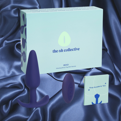 Boo - Vibrating Butt Plug with remote and anal academy 101 deck
